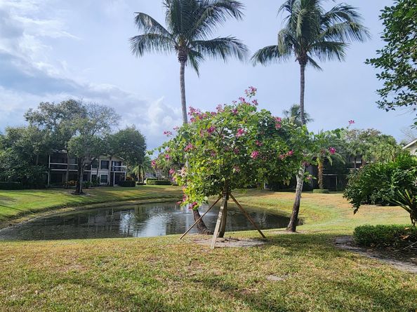 11863 Wimbledon Circle 416, Wellington FL 33414