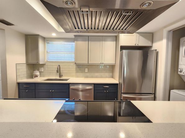 11863 Wimbledon Circle 416, Wellington FL 33414