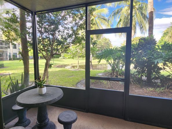 11863 Wimbledon Circle 416, Wellington FL 33414