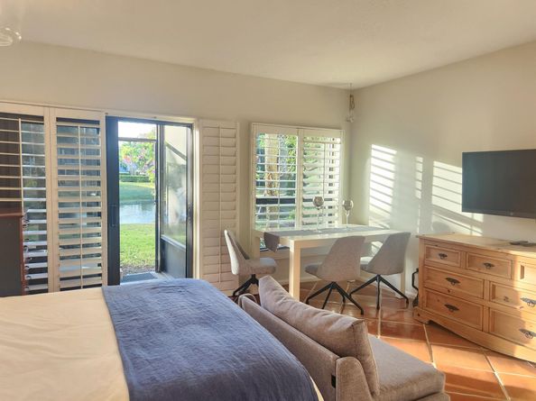 11863 Wimbledon Circle 416, Wellington FL 33414