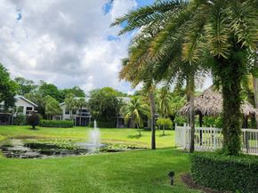 11863 Wimbledon Circle 416, Wellington FL 33414