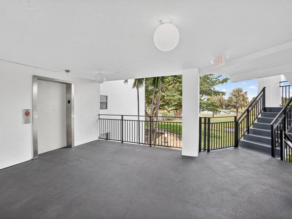 16051 Blatt Blvd 212, Weston FL 33326