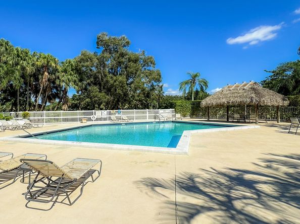 16051 Blatt Blvd 212, Weston FL 33326