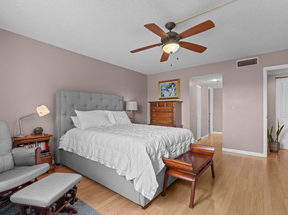 16051 Blatt Blvd 212, Weston FL 33326