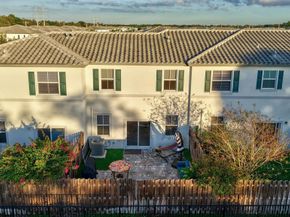 4668 NW 120th Way, Coral Springs FL 33076