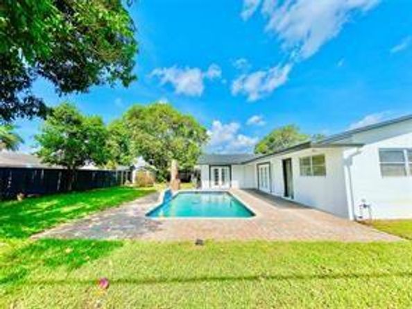 1478 NE 56th St, Fort Lauderdale FL 33334