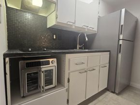 1107 Bahama Bnd E1, Coconut Creek FL 33066