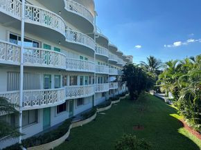 2381 Sunset Avenue 216, Lake Worth Beach FL 33461