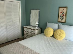 2381 Sunset Avenue 216, Lake Worth Beach FL 33461