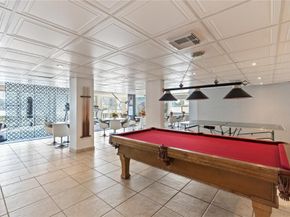 121 Golden Isles Dr 904, Hallandale Beach FL 33009