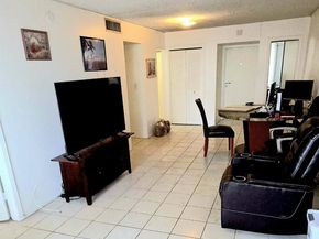 121 Golden Isles Dr 904, Hallandale Beach FL 33009