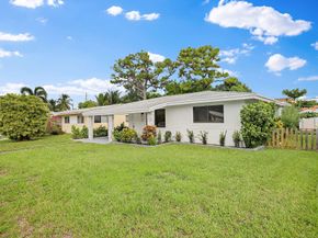699 NE 40th St, Oakland Park FL 33334