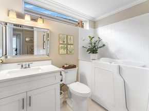 116 Coral Cay Drive, Palm Beach Gardens FL 33418