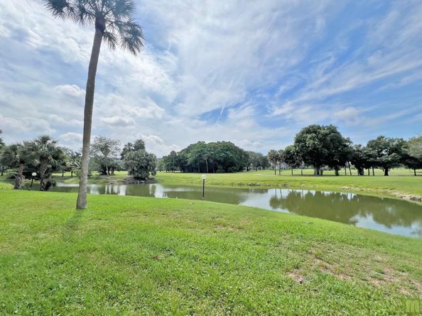 3510 Oaks Way 601, Pompano Beach FL 33069