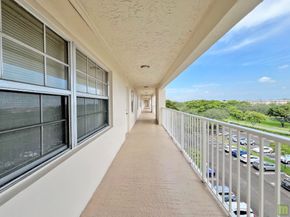 3510 Oaks Way 601, Pompano Beach FL 33069