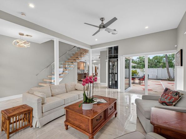 2024 Harbourview Drive, Fort Lauderdale FL 33316