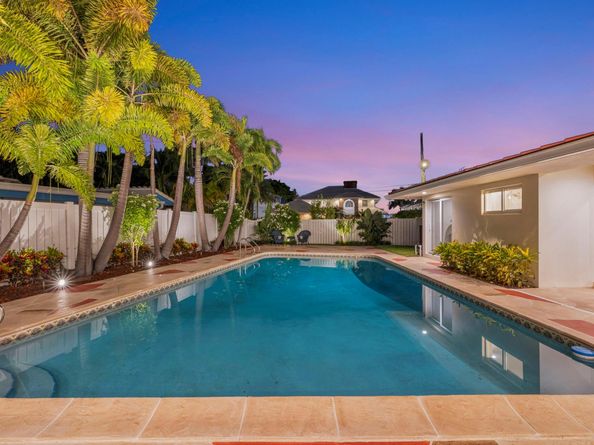 2024 Harbourview Drive, Fort Lauderdale FL 33316