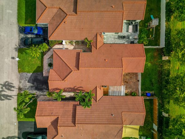 681 NW 172nd Ter, Pembroke Pines FL 33029