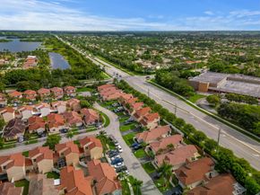 681 NW 172nd Ter, Pembroke Pines FL 33029