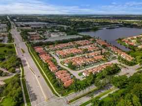 681 NW 172nd Ter, Pembroke Pines FL 33029