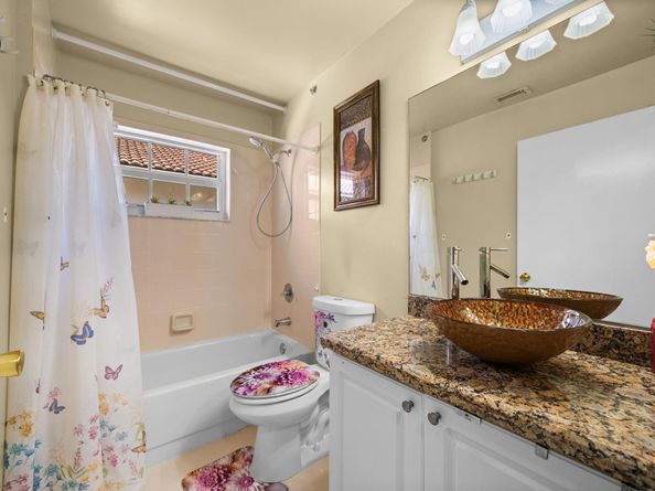 681 NW 172nd Ter, Pembroke Pines FL 33029