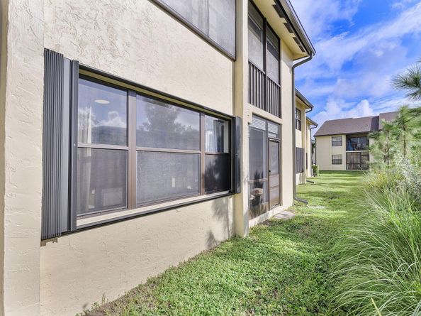 4705 Lucerne Lakes Blvd E 103, Lake Worth FL 33467