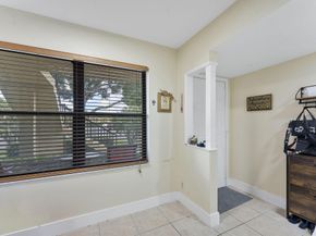 4705 Lucerne Lakes Blvd E 103, Lake Worth FL 33467