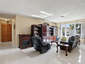 1739 NW 93rd Ter, Coral Springs FL 33071