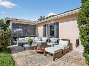 1739 NW 93rd Ter, Coral Springs FL 33071