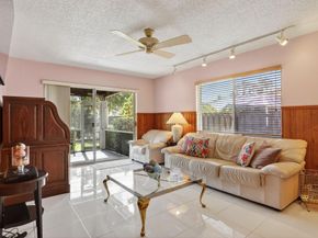 1739 NW 93rd Ter, Coral Springs FL 33071