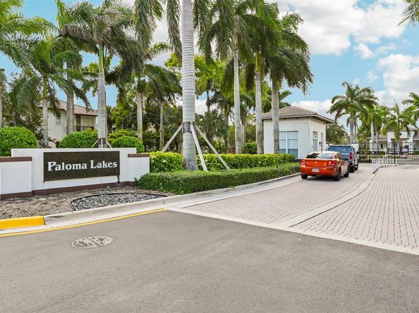 4714 Monarch Way, Coconut Creek FL 33073