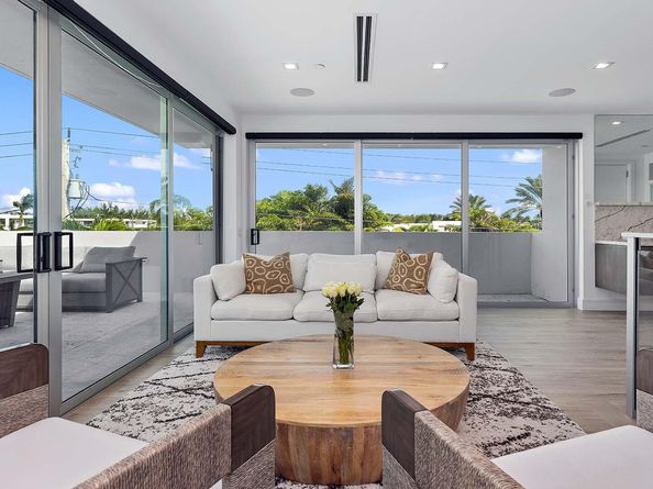 917 Bucida Road A, Delray Beach FL 33483