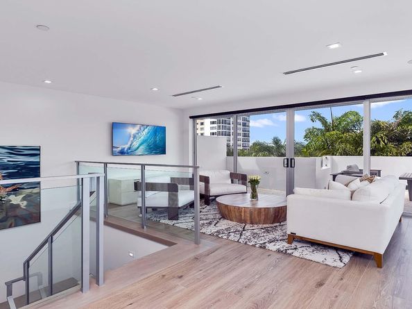 917 Bucida Road A, Delray Beach FL 33483