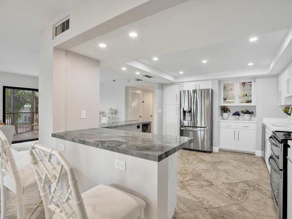 501 N Riverside Dr 203, Pompano Beach FL 33062