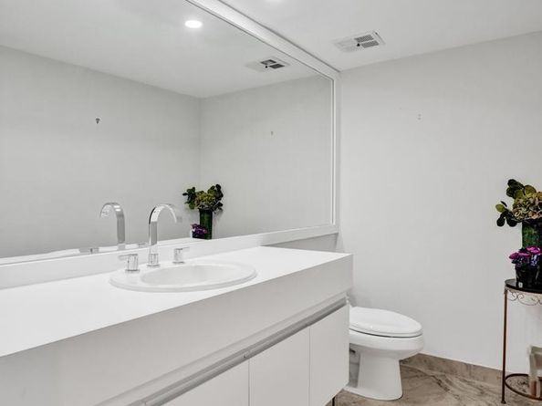 501 N Riverside Dr 203, Pompano Beach FL 33062