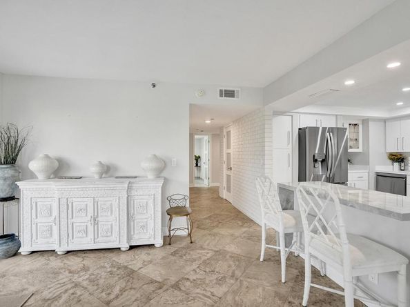 501 N Riverside Dr 203, Pompano Beach FL 33062