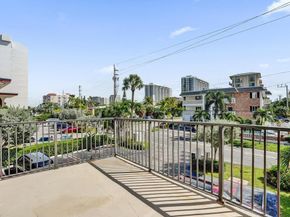 501 N Riverside Dr 203, Pompano Beach FL 33062