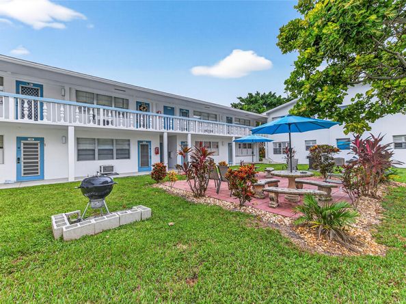 125 Newport I 125, Deerfield Beach FL 33442