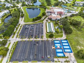 125 Newport I 125, Deerfield Beach FL 33442