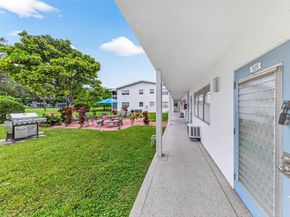 125 Newport I 125, Deerfield Beach FL 33442