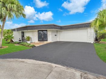 5310 Mango Circle