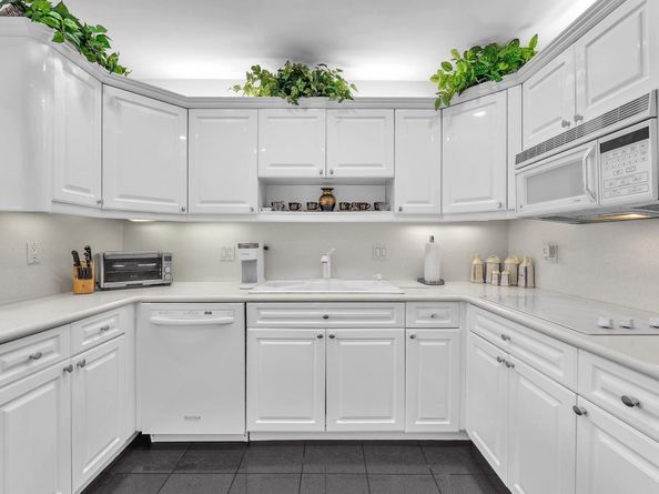 5310 Mango Circle, Tamarac FL 33319