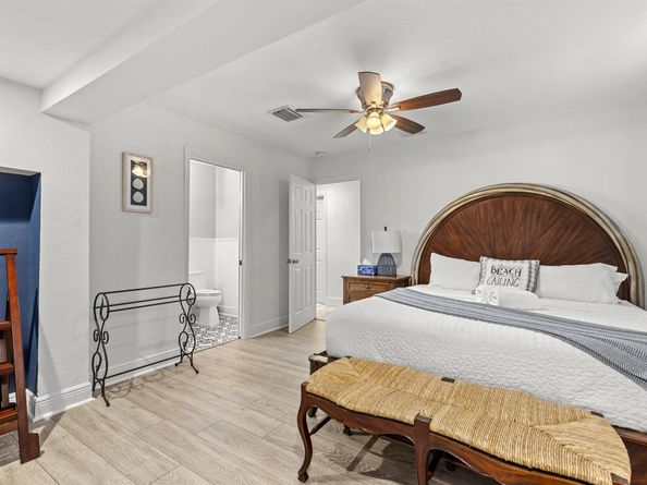 944 Hansen Street, West Palm Beach FL 33405