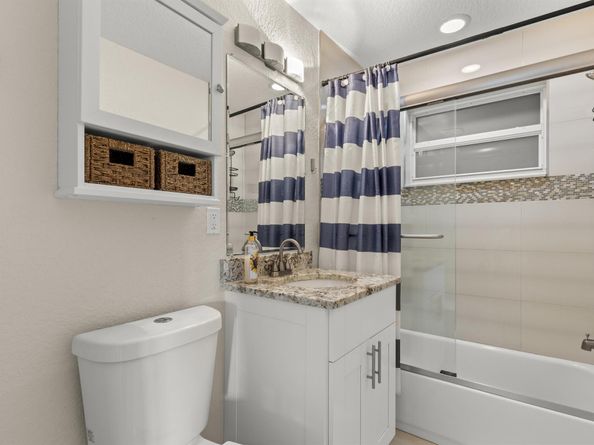 944 Hansen Street, West Palm Beach FL 33405