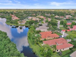 4869 Kensington Cir, Coral Springs FL 33076