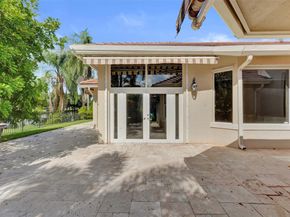 4869 Kensington Cir, Coral Springs FL 33076