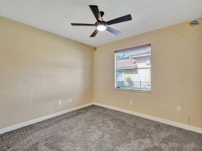 4869 Kensington Cir, Coral Springs FL 33076
