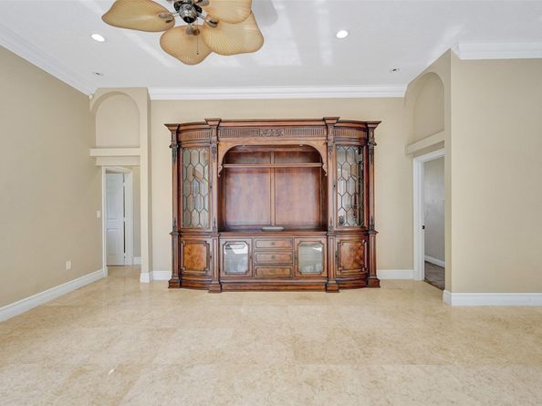 4869 Kensington Cir, Coral Springs FL 33076
