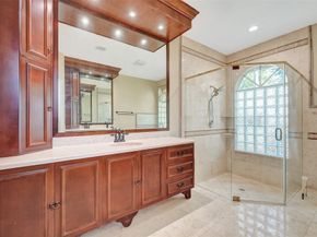 4869 Kensington Cir, Coral Springs FL 33076