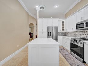 4869 Kensington Cir, Coral Springs FL 33076